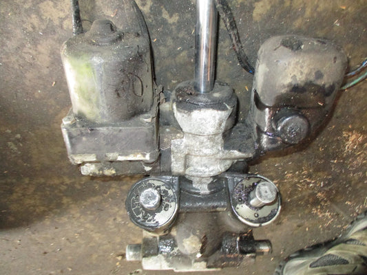 Johnson 115hp outboard tilt trim unit