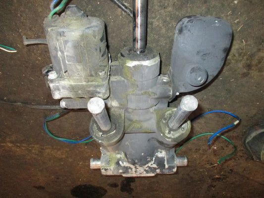 Johnson 115hp 2 stroke outboard tilt trim unit